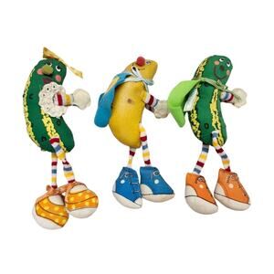 Lot 3 Vintage Amtoy Super Pickle Banana Plush Stuffed Toy Clip On Hugger 1980